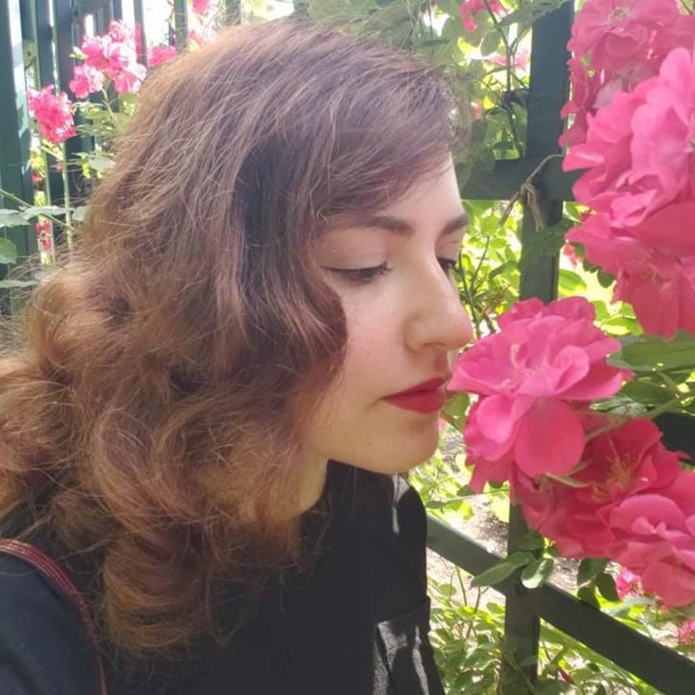 Meet your Posher, Jennie